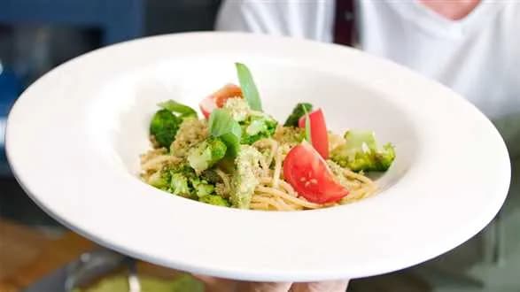 Spaghetti z pesto z brokułu