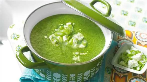 Zupa szpinakowa z fetą