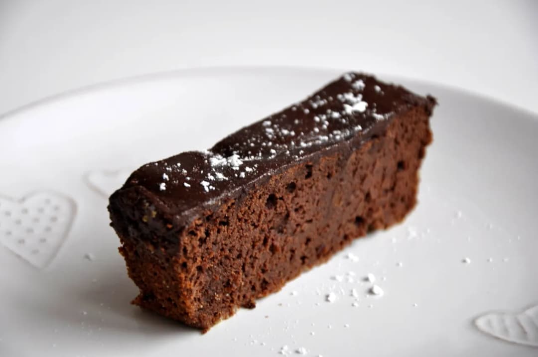 Najlepsze ciasto z fasoli czerwonej bez banana - zdrowy deser bez glutenu