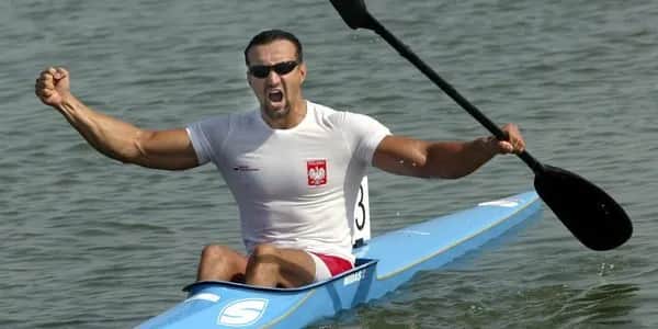 Kto pływał kajakiem z Markiem Twardowskim? Odkryj jego partnerów i sukcesy