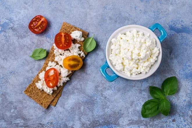 Szybkie i zdrowe śniadania do 250 kcal: 5 pysznych przepisów